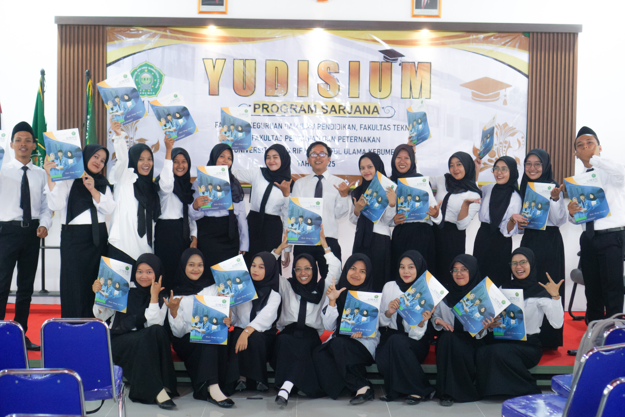 YUDISIUM I PROGRAM SARJANA UMNU KEBUMEN